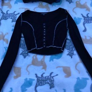 Black crop top